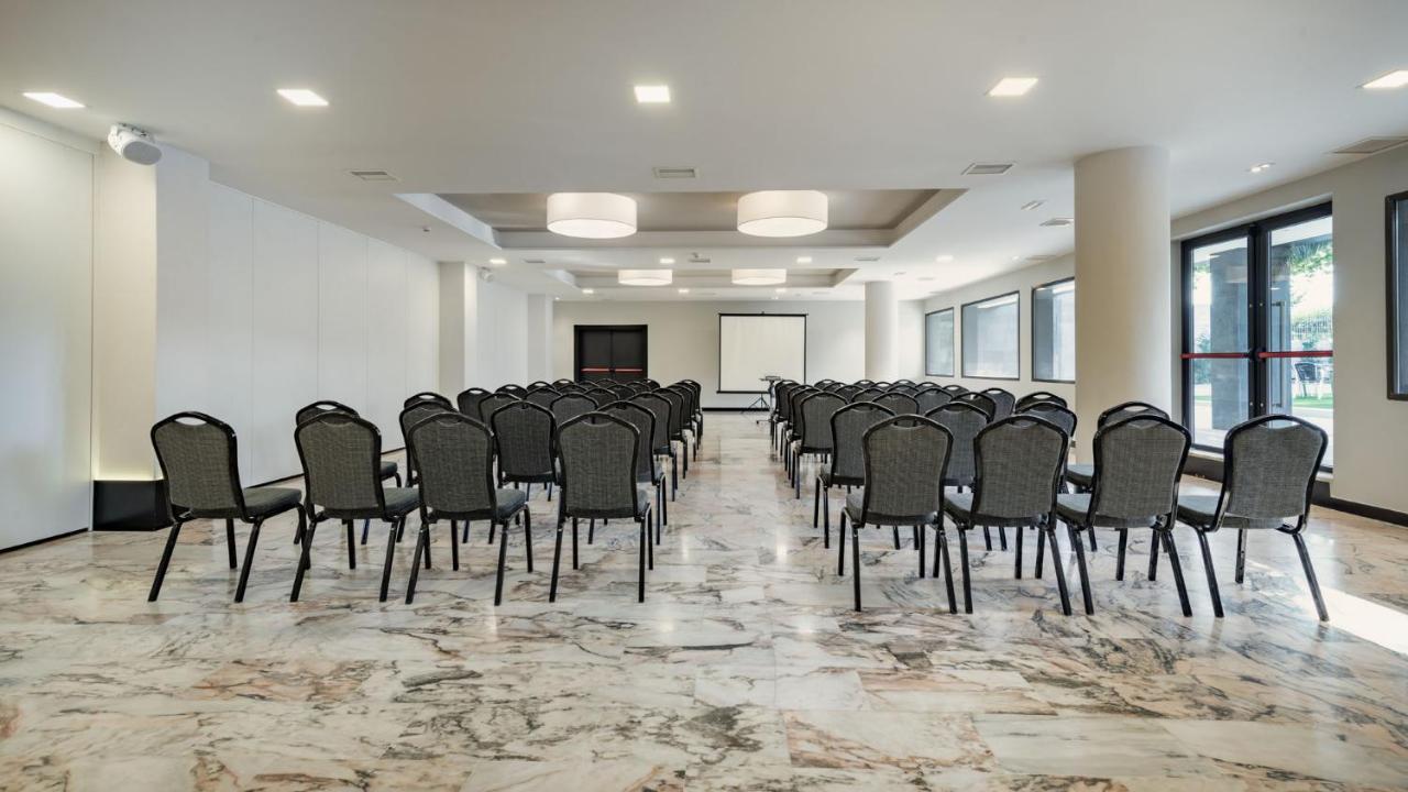 Hotel Parque Real Ciudad Real Luaran gambar