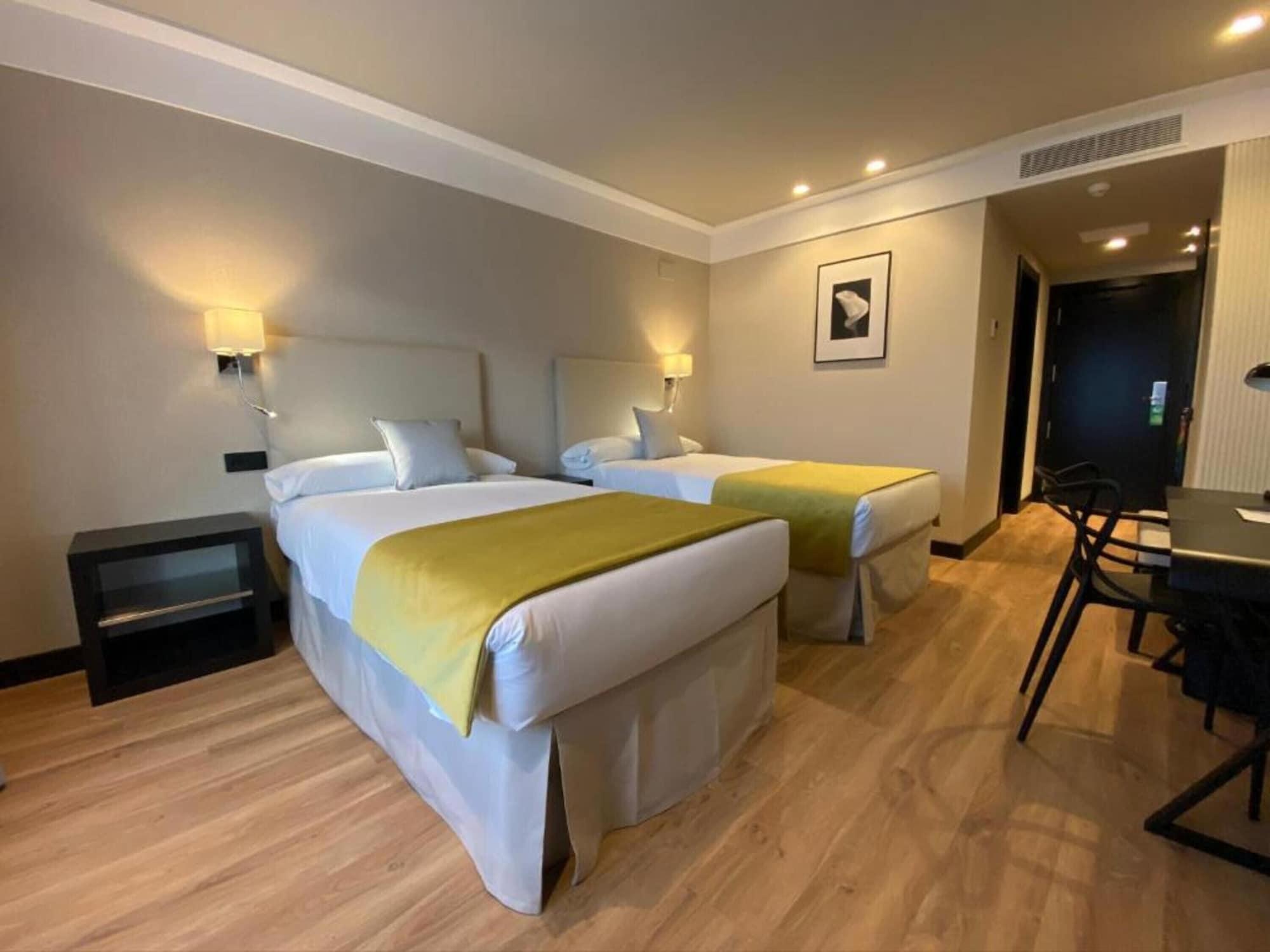 Hotel Parque Real Ciudad Real Luaran gambar